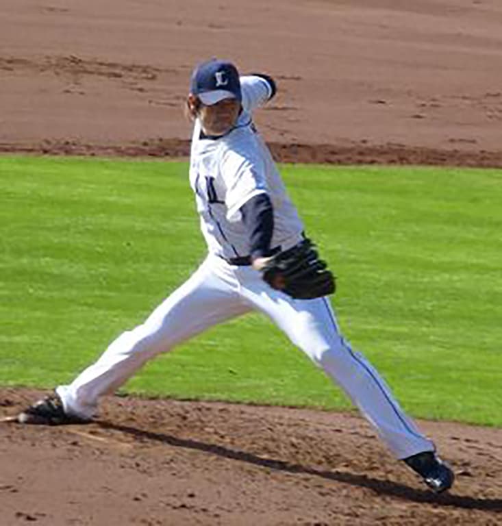 岩崎 哲也